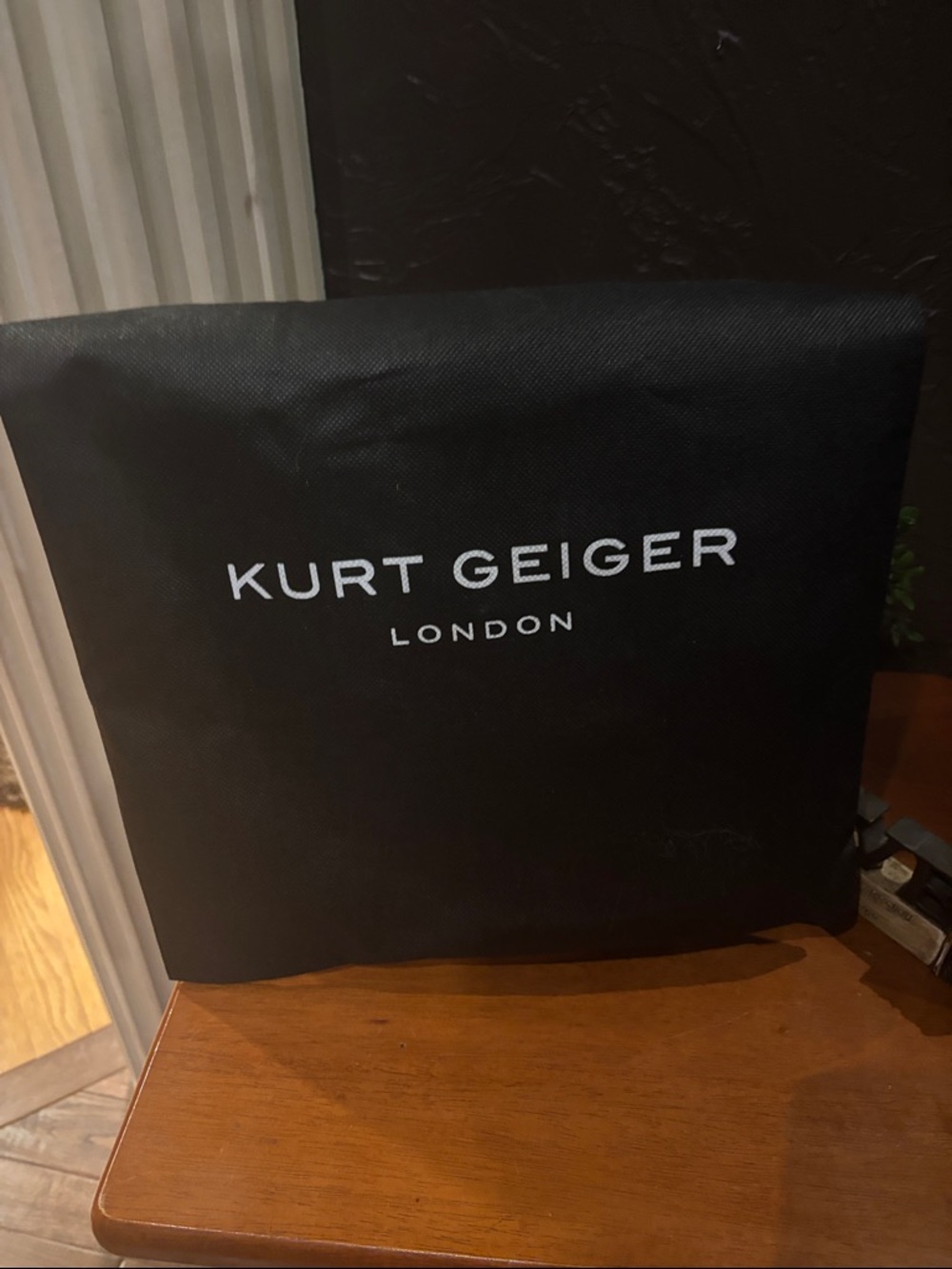 Kurt Geiger London Pierra Leather Mini Bag NWT - Picture 6 of 7